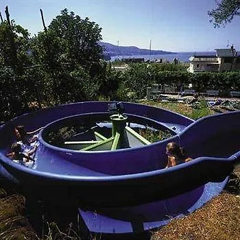 Villaggio Turistico Bleu Village Hotel 4*