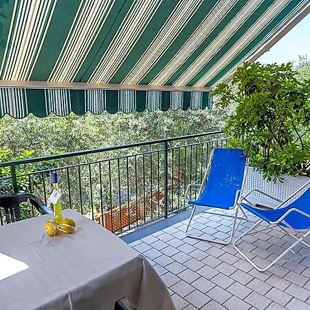 Bleu Village 3*