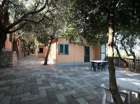 Villaggio Turistico Bleu Village Hotel Meta